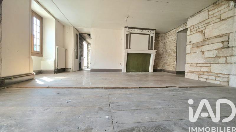 Maison - 204 m² - 8 pièces