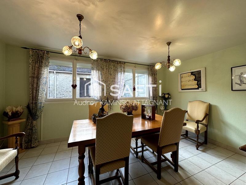 Maison - 149 m² - 6 pièces