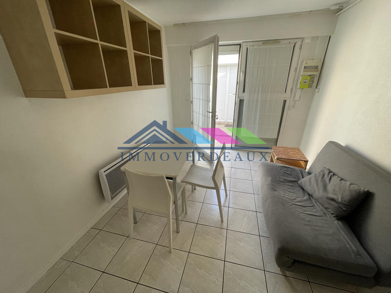 Appartement - 17 m² - 1 pièce