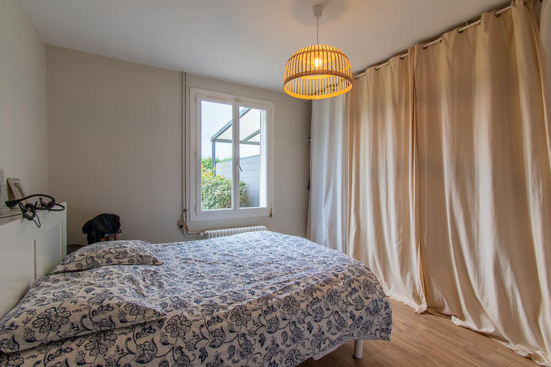 Maison - 281 m² - 10 pièces