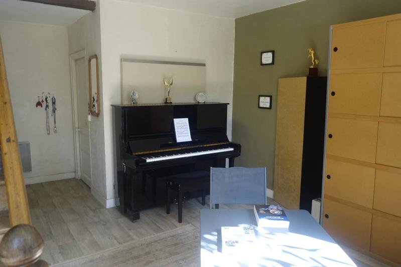 Maison - 220 m² - 5 pièces