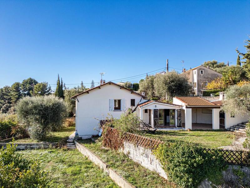 Villa - 100 m² - 4 pièces