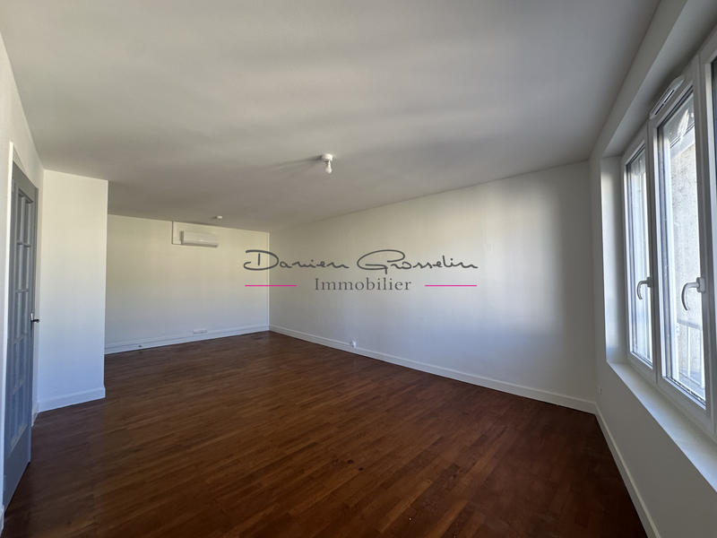 Appartement - 95 m² - 4 pièces