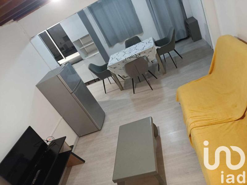 Maison - 260 m² - 9 pièces