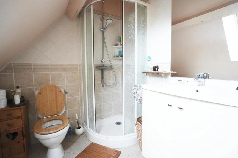 Maison - 135 m² - 6 pièces