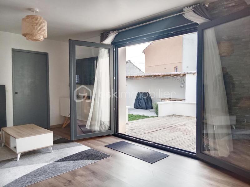 Maison traditionnelle - 70 m² - 3 pièces