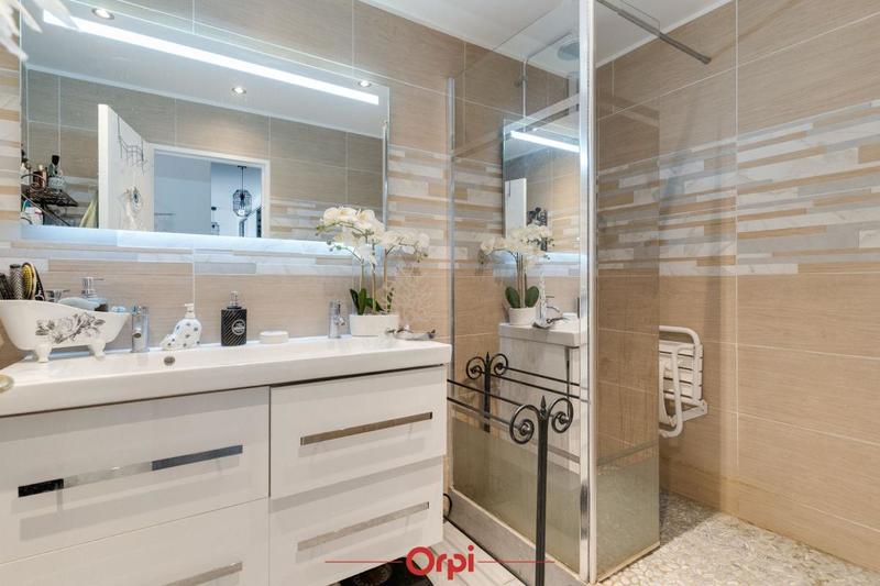 Appartement - 87 m² - 4 pièces