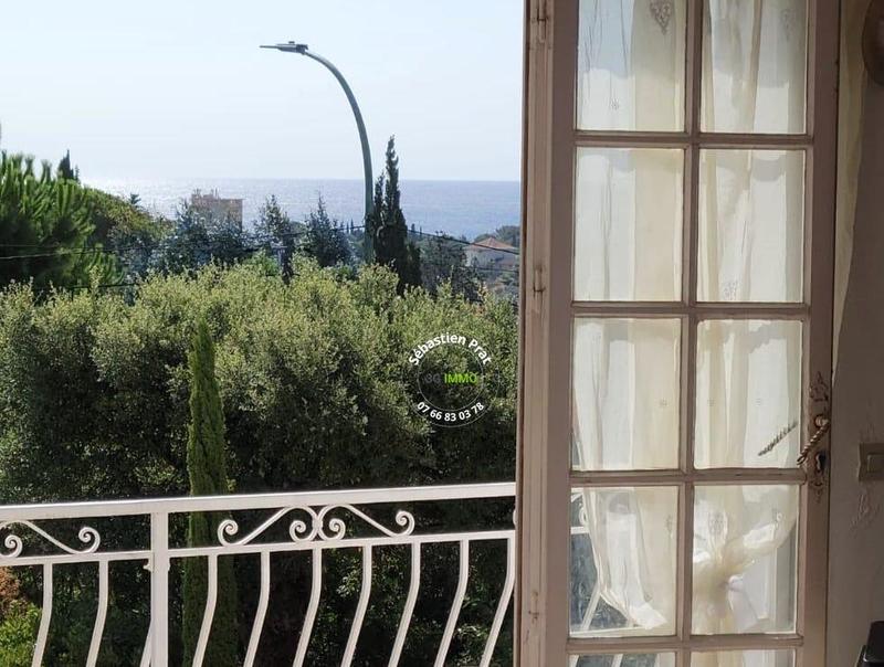 Maison traditionnelle - 187 m² - 9 pièces