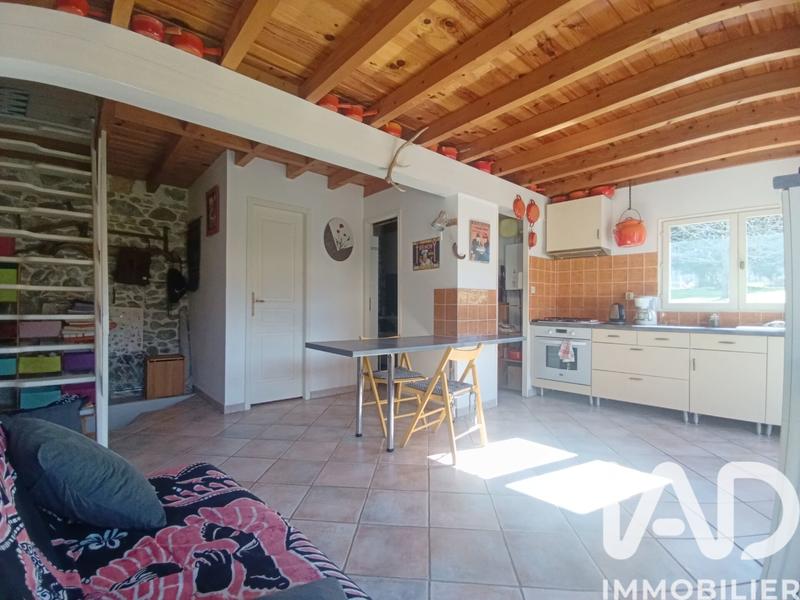 Maison - 160 m² - 7 pièces