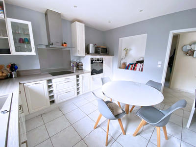 Maison - 166 m² - 5 pièces