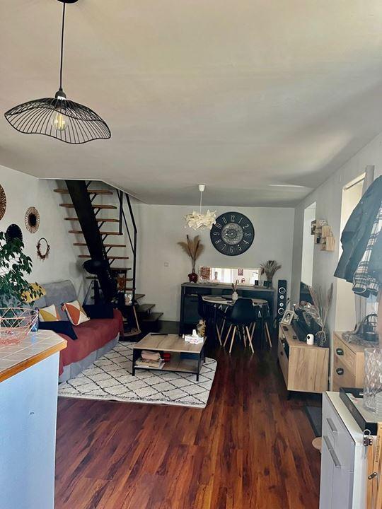 Maison traditionnelle - 80 m² - 3 pièces