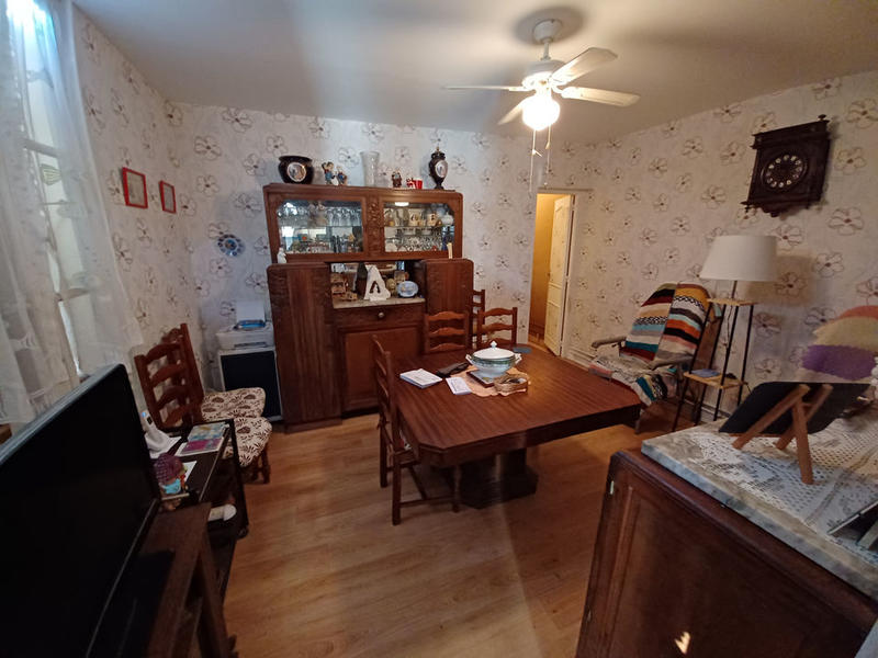 Maison - 90 m² - 7 pièces