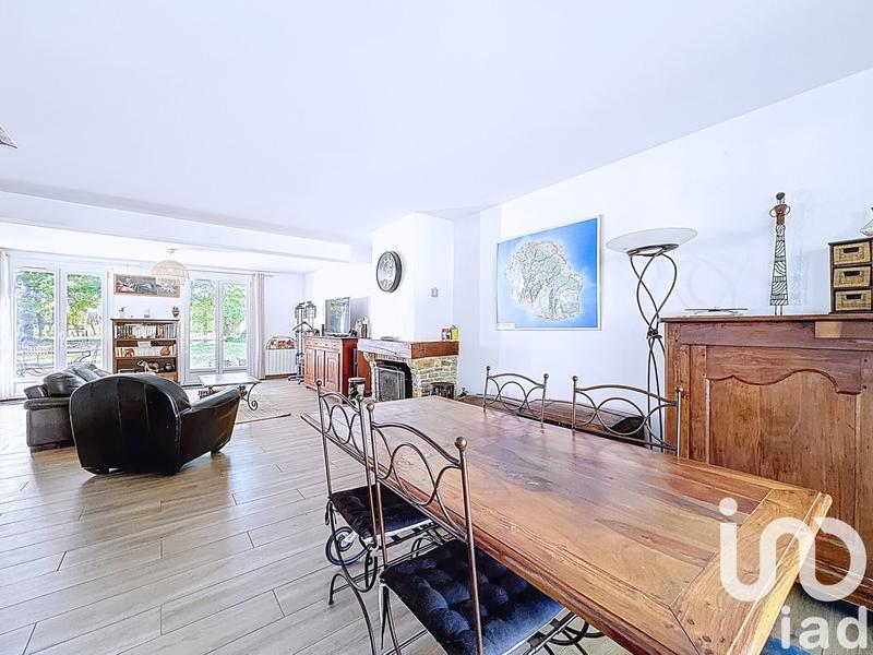 Maison - 167 m² - 7 pièces