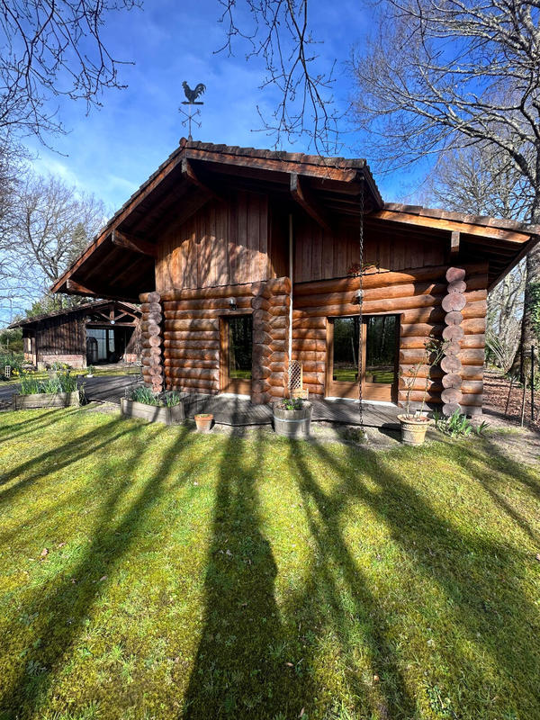 Maison - 160 m² - 4 pièces