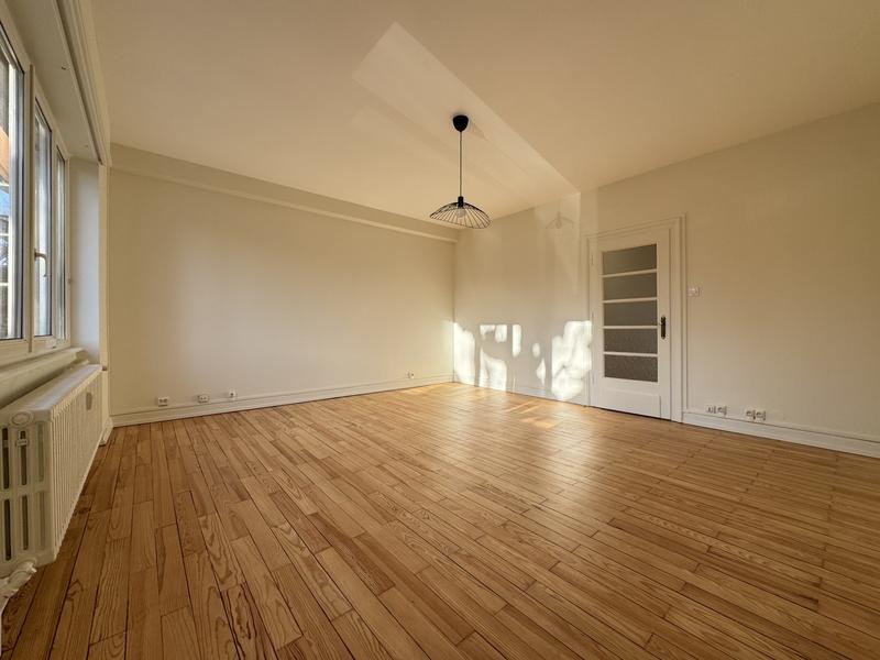 Appartement - 85 m² - 3 pièces