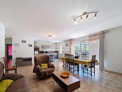 Villa - 122 m² - 7 pièces