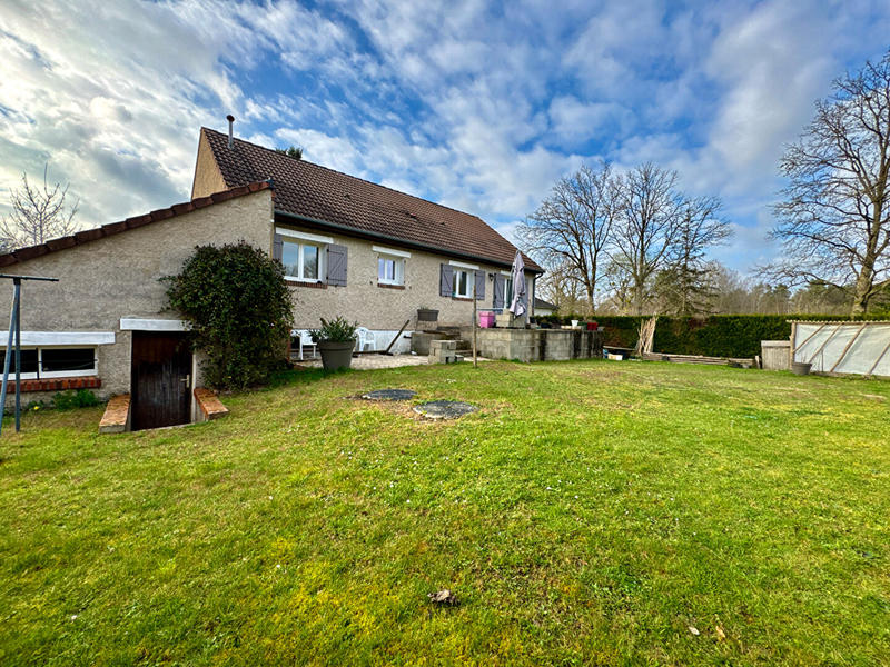 Maison - 85 m² - 5 pièces