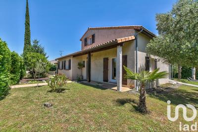 Maison - 135 m² - 5 pièces