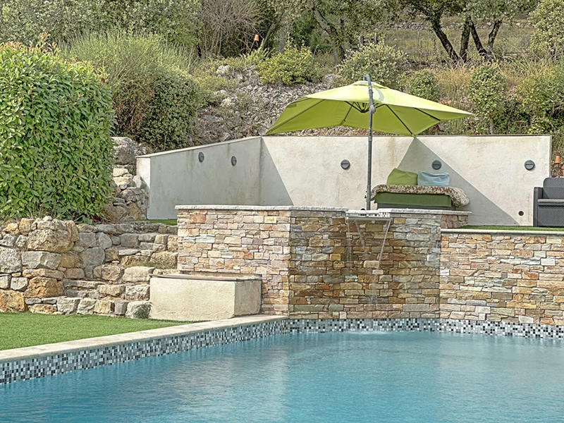 Maison - 226 m² - 10 pièces