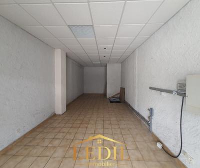 Local commercial - 35 m² - 3 pièces