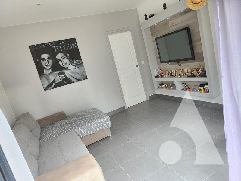 Maison - 120 m² - 5 pièces