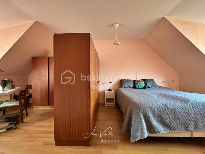 Maison - 104 m² - 5 pièces