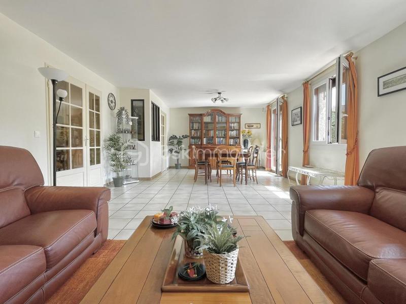 Maison - 135 m² - 7 pièces