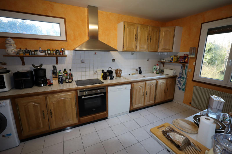 Propriété - 151 m² - 5 pièces