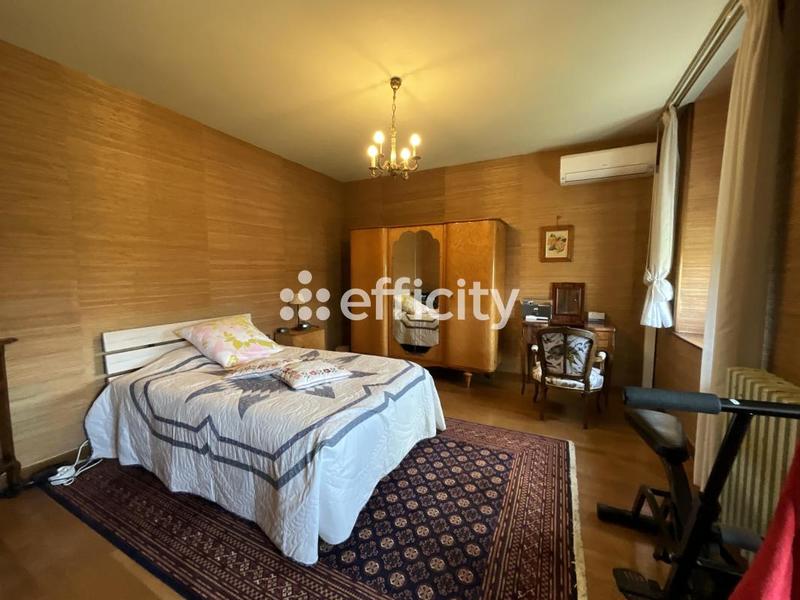 Appartement - 134 m² - 5 pièces