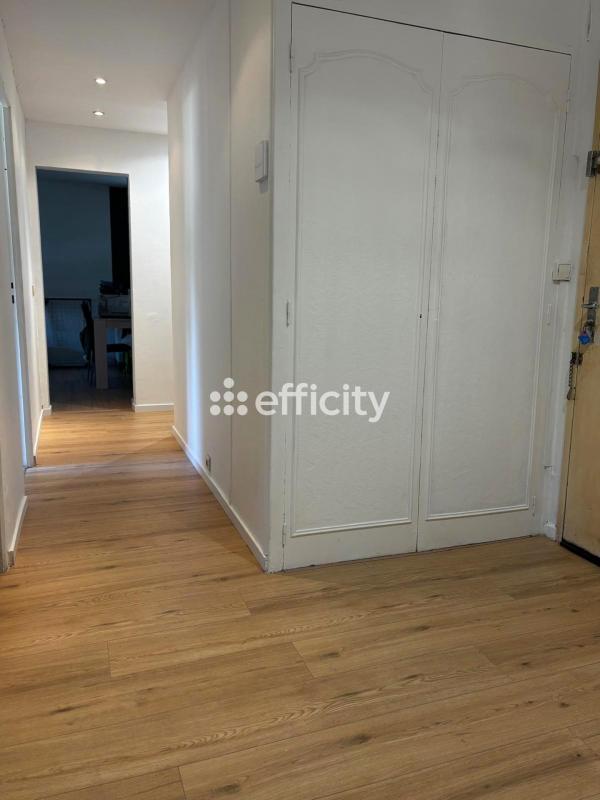 Appartement - 73 m² - 4 pièces