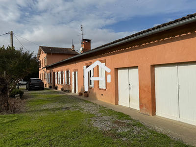 Villa - 350 m² - 9 pièces
