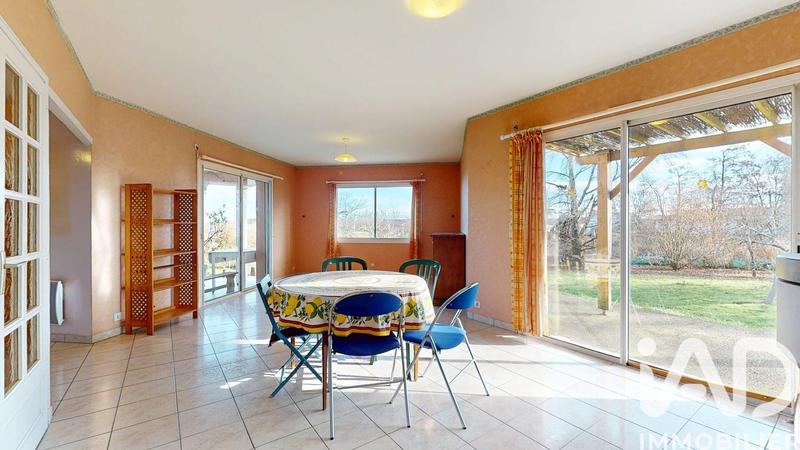 Maison - 95 m² - 4 pièces