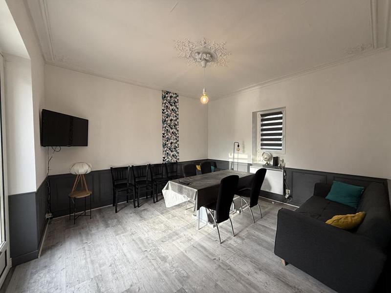 Maison - 102 m² - 6 pièces