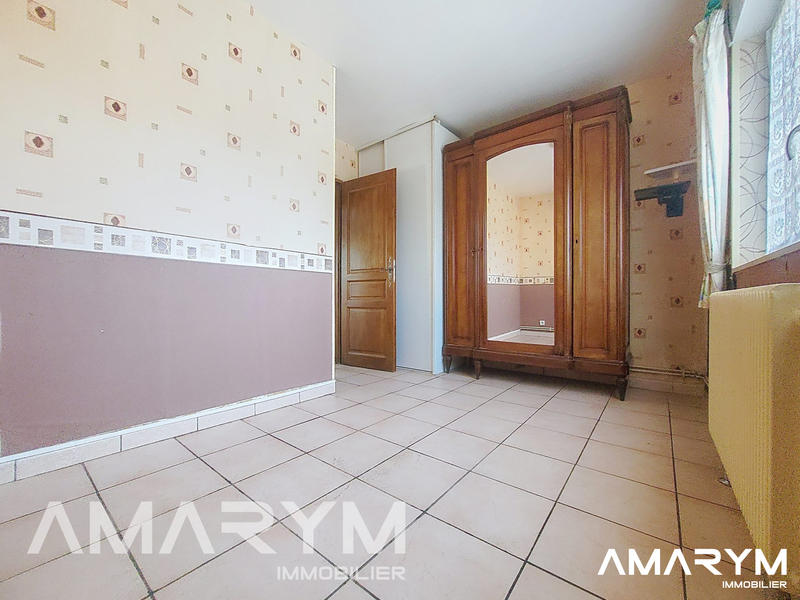 Maison - 85 m² - 5 pièces