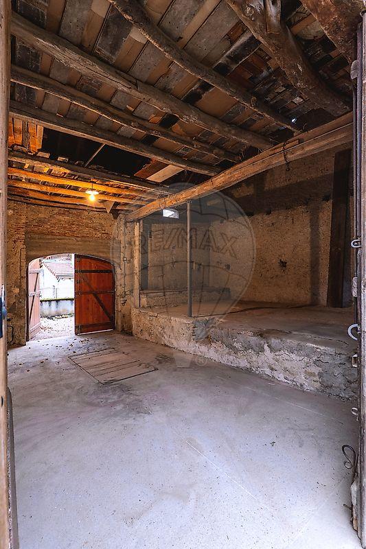 Maison - 188 m² - 7 pièces