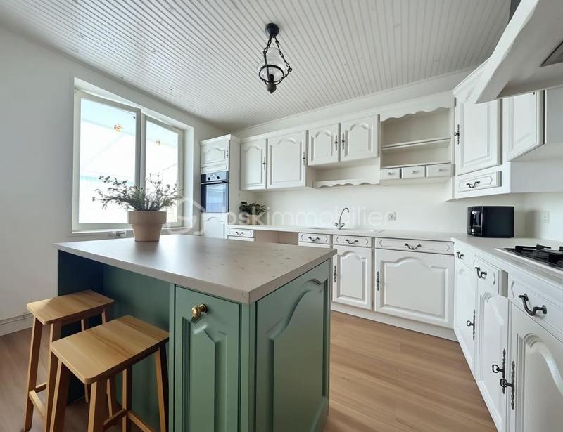 Maison - 114 m² - 5 pièces