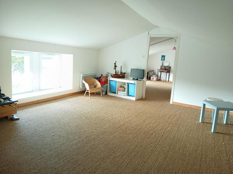 Propriété - 171 m² - 5 pièces