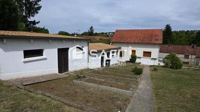 Maison - 140 m² - 5 pièces