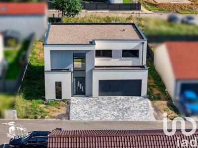 Maison de maîtres - 150 m² - 6 pièces