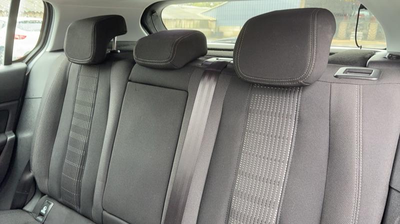 Peugeot 308 II 1.6 BlueHdi 120 Eat6 Allure