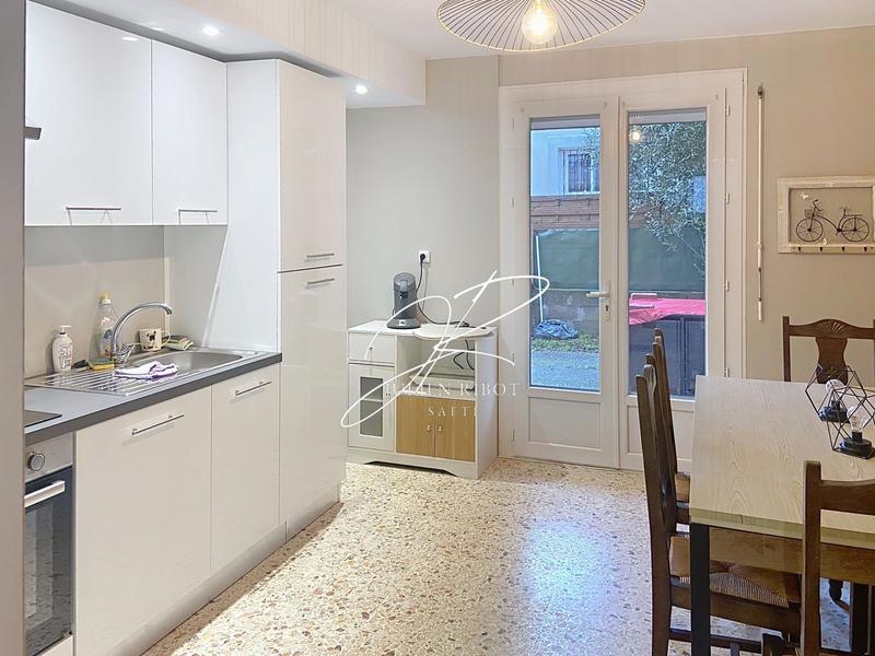 Maison - 150 m² - 6 pièces