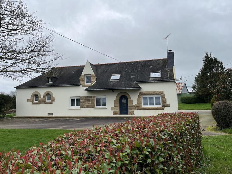 Maison - 151 m² - 6 pièces