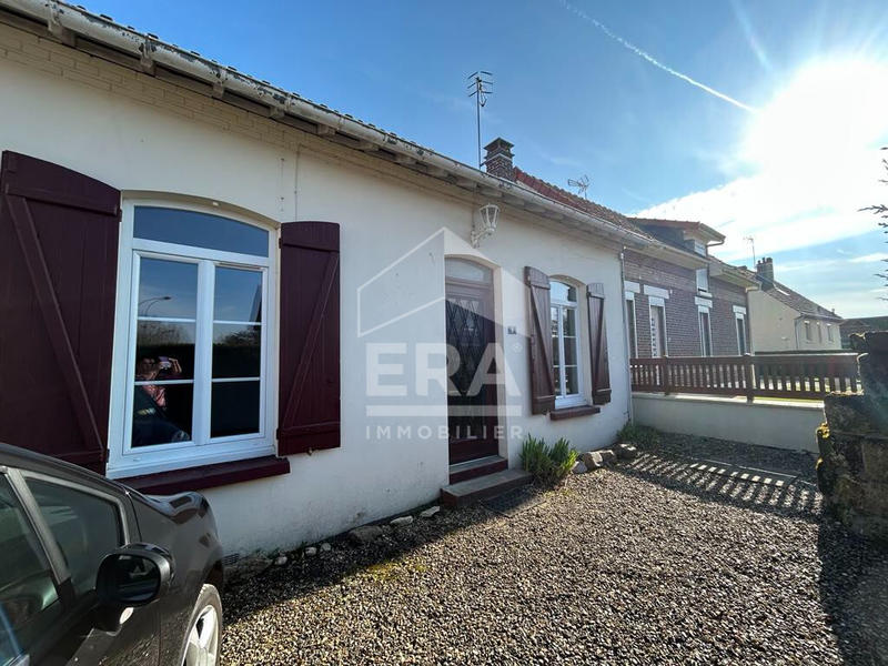 Maison - 90 m² - 4 pièces
