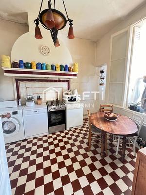 Maison - 105 m² - 4 pièces