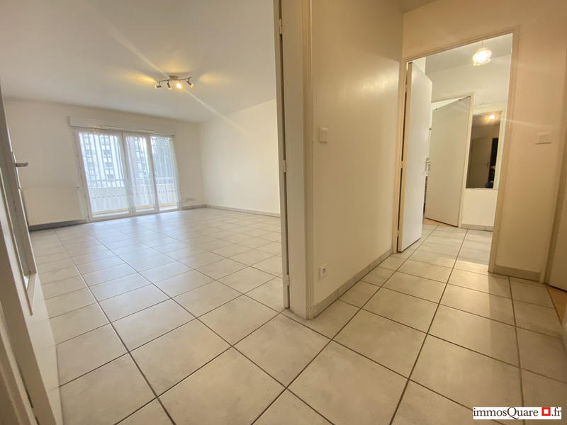 Appartement - 86 m² - 4 pièces