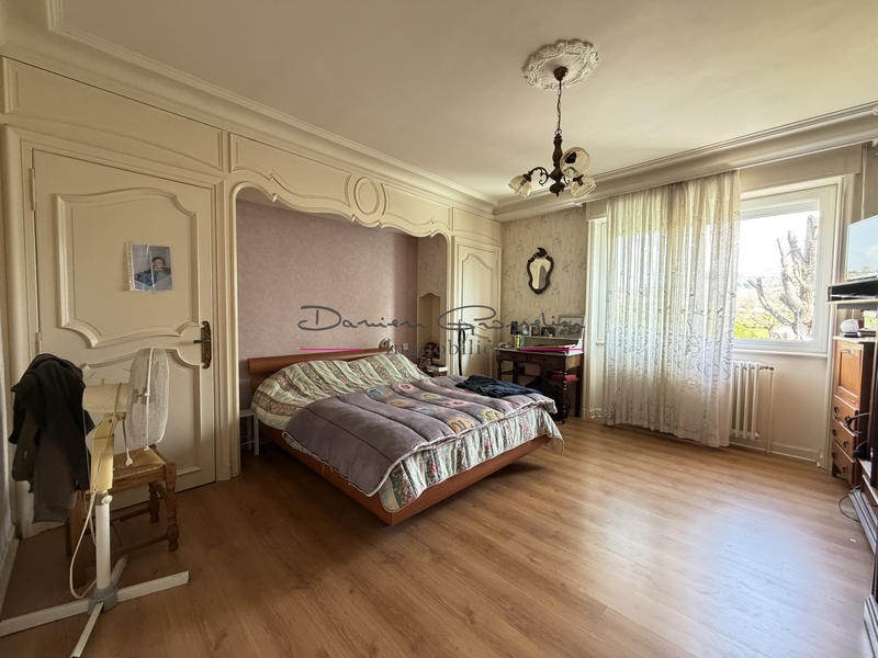 Maison - 145 m² - 4 pièces