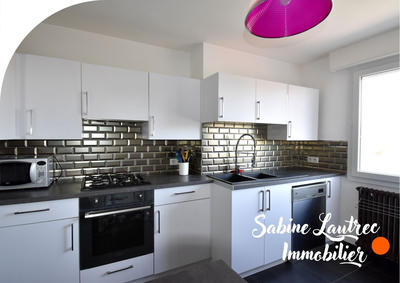 Appartement - 92 m² - 4 pièces