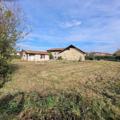 Corps de ferme - 184 m² - 6 pièces