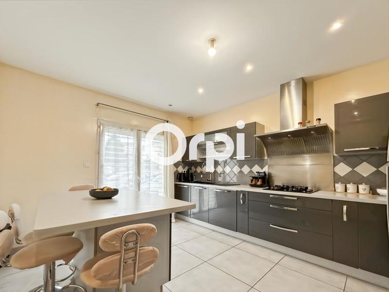 Villa - 141 m² - 5 pièces