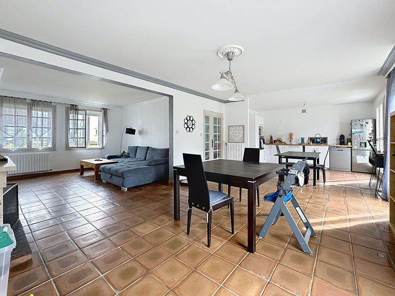 Maison - 125 m² - 7 pièces